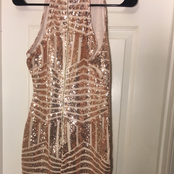 *New* Rose Gold Sequin Stretchy Bodycon Dress Sz M - Picture 3 of 6